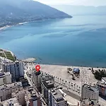 Sea View Apartamento *